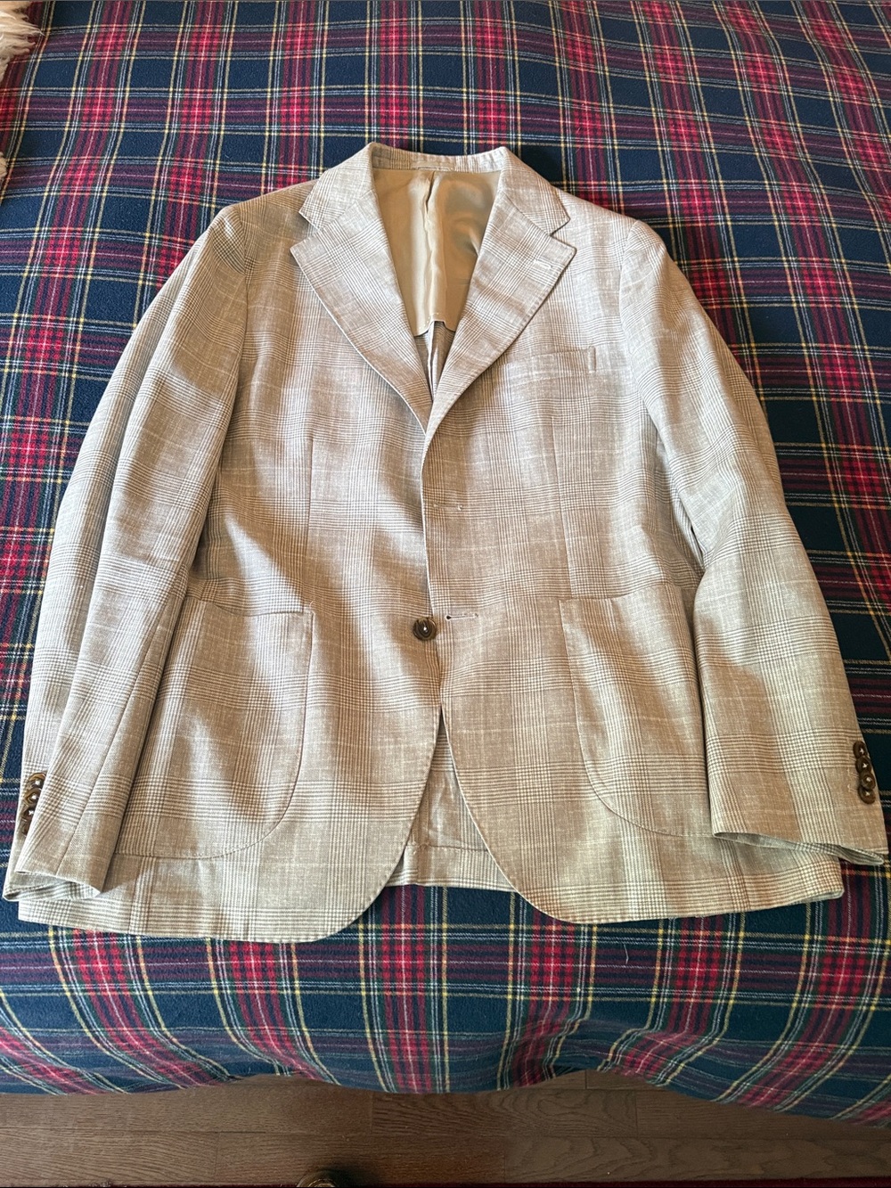 Men's Light Beige Glen Plaid Sport Coat - Classic Tailored Styling